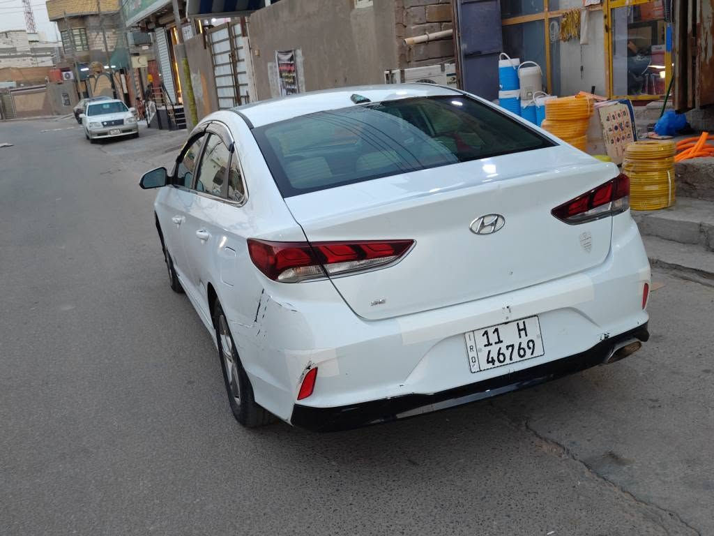 سوناتا 2019 امريكي السعر 107 حادثهه جاملق خلفي بدون دواخل حوض تكم سليم 
***********. رقم بغداد حره بأسمي تحويل ثاني يوم سنويا جديده تبريد ثلج شرط  حداده نضيفه ترايك لربيل تخم تاير جديد مكينه وگير كفاله ((((بيهه تبديل قبق الجاملق الخلفي وبيهه رشات صبق قليل اثر التكشير ))))) البصرة, العراق
