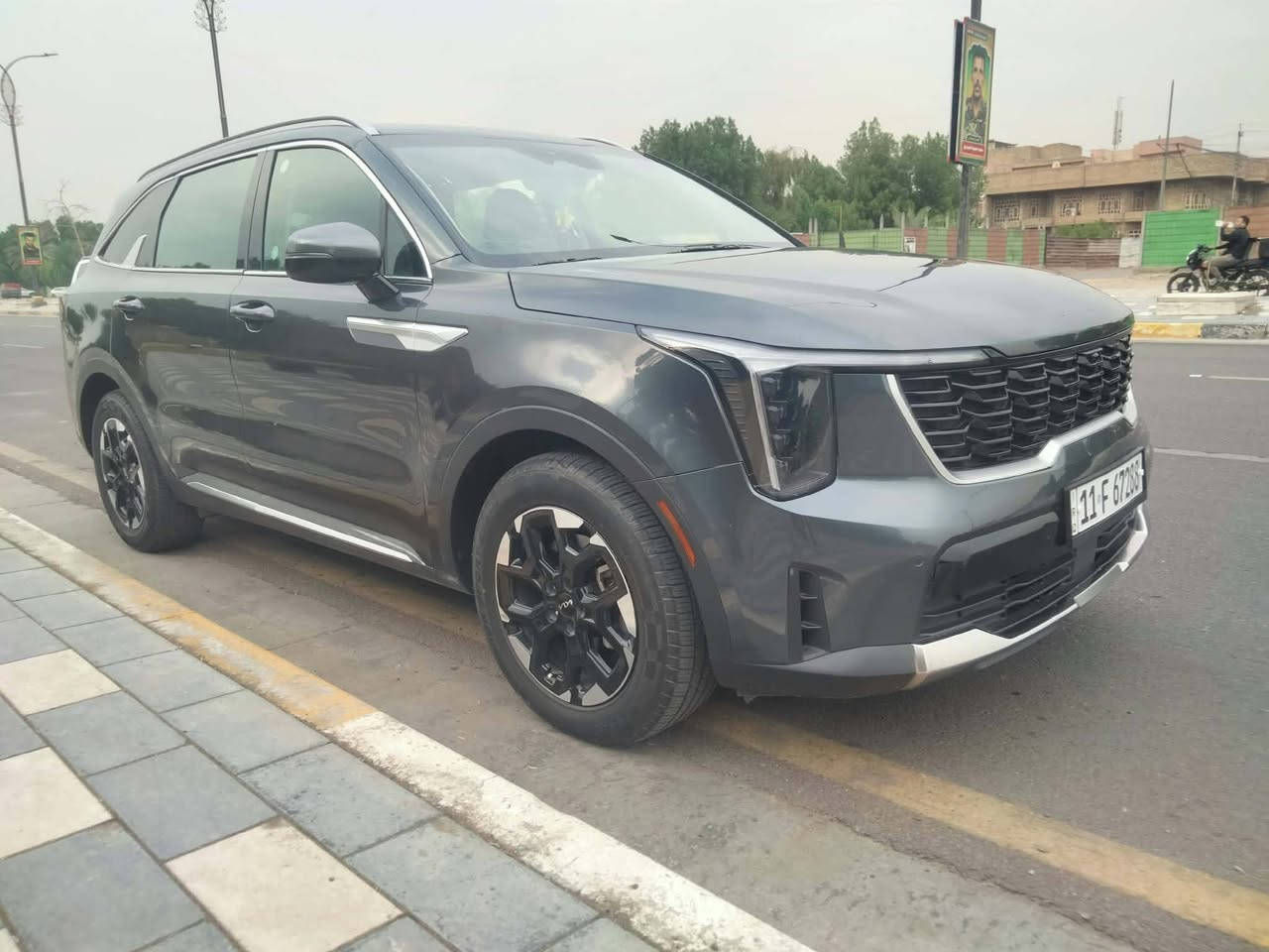 سلام عليكم كيا سورنتو 24فول مواصفات عدا الفتحه  السعر 225وبيها مجال رقم بغداد بسمي تحويل مباشر هه ***********
