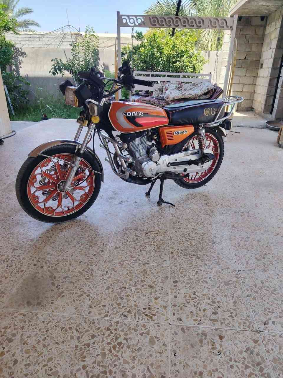سلا عليكم للبيع سيفان 2024 مكينه بلاد حجم 200 CC كهربايات كله شغاله شاشه شغاله مكان درجه ديالى شهربان جسر مهروت سعر خاص او اتصل واتدلل ***********
