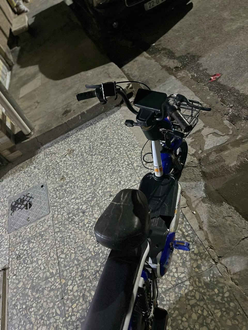 السلام عليكم دراجه شحن الباتري ابيع هيج يراد لها بس باتري قفل من الاخير 200 مكاني بغداد‏‪***********‬‏
