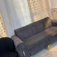 نصف تخم قنفه وكراسي عدد ٢ وطبلات عدد ٣ قماش قديفه نظيف كلش السعر ٢٠٠ ا...