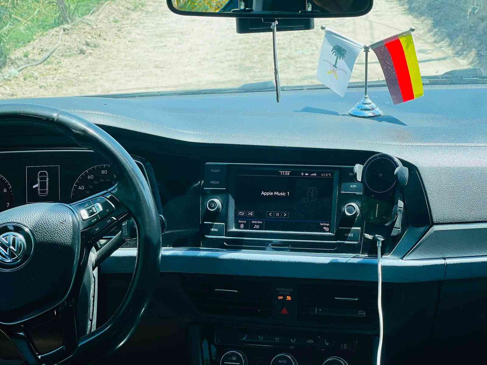 السلام عليكم شباب فكس واكن جيتا موديل 20 وارد امريكي فول مواصفات ع الفتحه بيه  بجم مبدل  مكينه كير فلين  1400 تيربو حداده جديده دواخل باكيت تبريد ثلج سياره جديده رقم بغداد بسمي تحويل ثاني يوم أو مراوس   السياره فلين مابيه برغي نقص السعر 90او مراوس  الاتصال *********** او 078840335 مكان السياره بصره قظاء المدينه القرنة, البصرة
