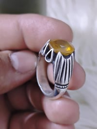 ياقوت افريقي صياغة ثقيله للاتصال واتساب 07755610042 للاتصال 0783840128...