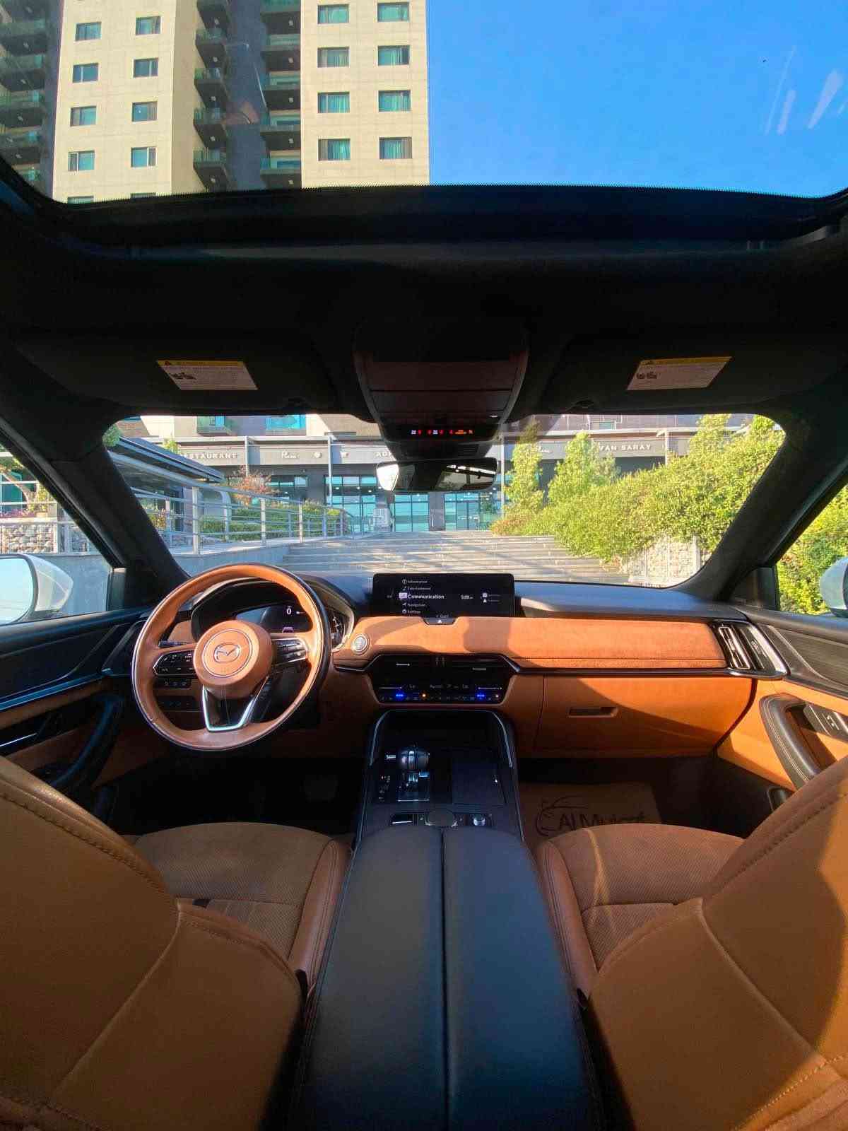 Mazda Cx-90 2024 
Turbo S Premium Plus
Hybrid

مازدا Cx-90 ٢٠٢٤
توربو S بريميوم بلص هیبرد

مواصفات فول فول بريميوم پلص
ماشي فقط 60 الف ميل
مواصفات 
محرك کبیر ٣٤٠ قوة حصانة
بانوراما ، فور ويل ، Face id ,داتاشو ، كيج الكتروني ، سماعه Bose , بصمة تشغيل ، ابواب بصمة ، بريك بسمه، سندوق كهرباء 
 كشنات جلد + كشنات تدفه تبريد ميموري  تبريد قطعتين  ABS,TC,navigation,wifi,GPS,Bluetooth,ECO,
شاشه كبير كاميرا 360 رادار 360 ، Auto Hold ، ٣ مود درايف Normal Sport Off-Road ، حساسات امامي خلفي 
لايت ليد زينون بگ لايت ليد
محرك 3.3  6 سلندر  تيربو میلد هایبرد

📍مكانه سليمانية
رقم سليمانية باسمي

للستفسار :
‏Viber+Whatsapp
📞***********

MAZDA Cx-90 2024
 Premium plus Turbo S 
مازدا CX-90 2024
مواسفات بريميوم بلس توربو S
مەکینە گەورە ٣٤٠ ئەسپ
Face id
بانوراما شاشه گه وره  5كاميرا  كاميراي 360 به سمه 
5 رادار  راداري 360 اميرجينسي بريك خه تي جاده
گيج الكترون بريك به سمه
كوشن جلد كوشن كاره با كوشن سارد و گه رم 
كوشن خزن شحن واير ليس
سوكان هيته ر 
ABS,TC,GPS,WIFI,NAVIGATION,Bluetooth,
ده بل اكسل AWD
راداري بيش و دوا لا ته نيشت حاسه ي بيش و دوا
تبريد مركزي پرده ي جامه ماني دواوه
لايت ليد و زينون عه ده سه ، جوله ي لايت له گه ل سوكان
مكه به ره ي boss  مكه به ره ي ناو صندوق
صندق كاره با 
ماوه ي روشتن 60 هه زار میل
مه كينه 6 بستون 3.3 تيربو میڵد هایبرێد

***********📞
شوين سليماني 
رەقەم سلێمانی السليمانية, العراق
