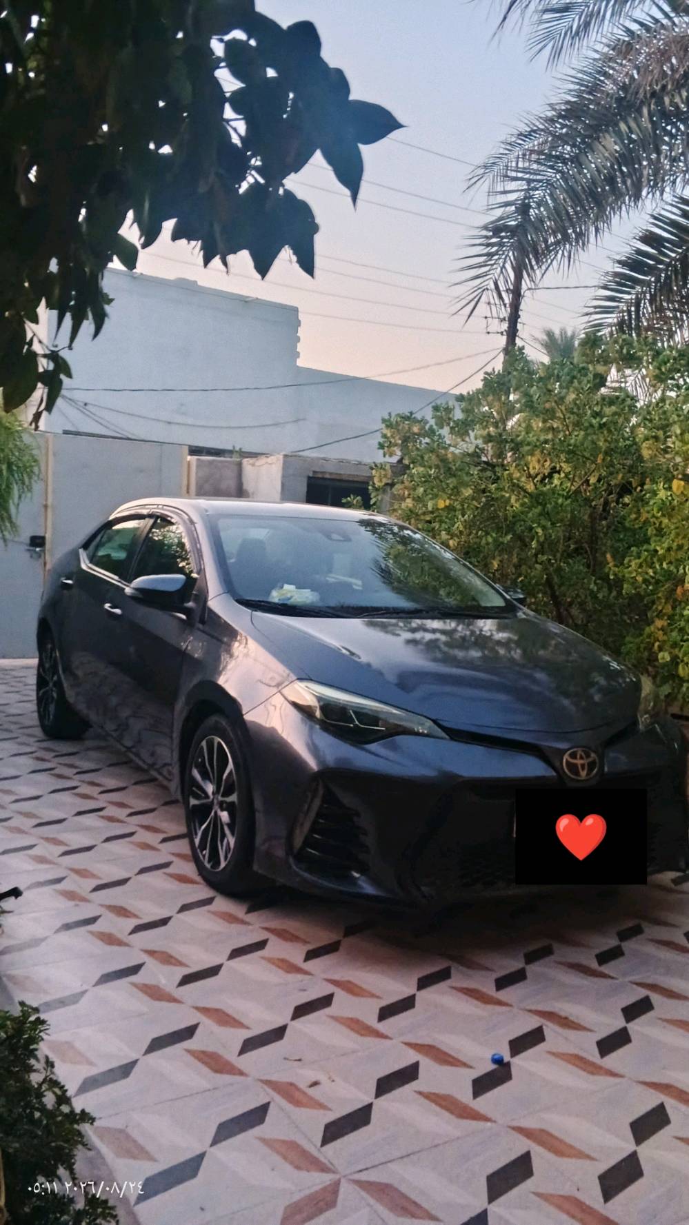 سيارة كورلا رصاصي موديل 17ضرر بنيد وجاملق