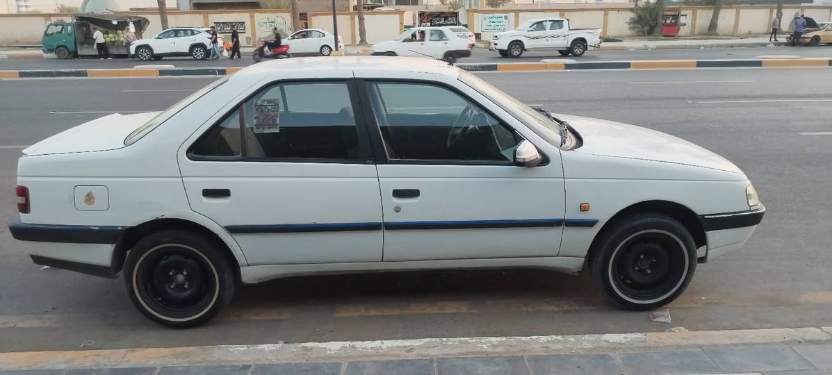 السلام عليكم 
بيجو 405 جي ال اكس موديل 2009
سيارة نظيفه كير مكينه تبريد حدادية وسط
رقم بغداد انكليزي بسمي تحويل ثاني يوم
دوشمه حراري ارضية جلد مسجل شاشة
ترايك وين ميعجبك35 وبيها مجال قليل
فقط الدواير الخلفية معمرة مكاني كربلاء
***********
***********
