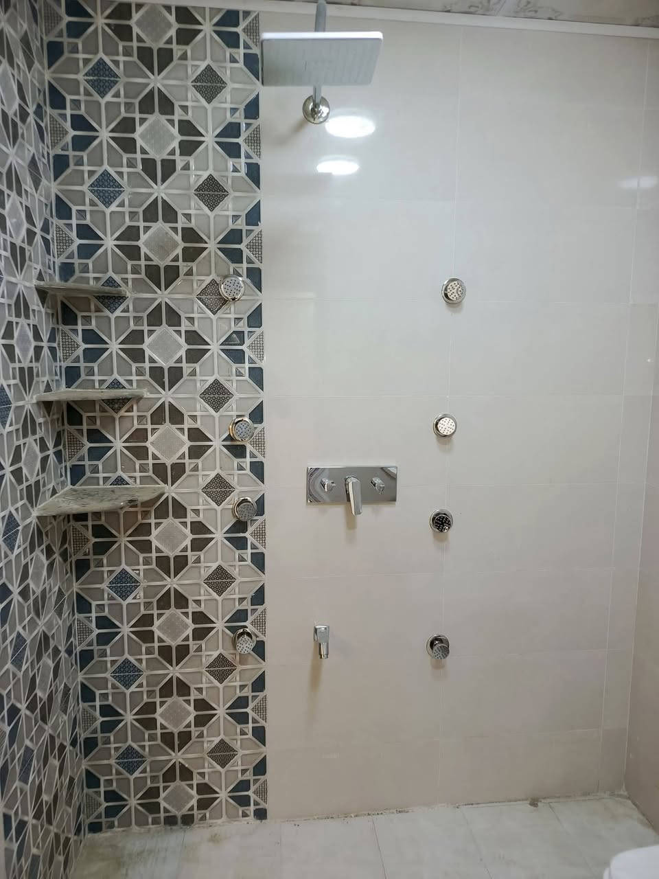 نعلن عن توفر خدمات تأسيس وتمديد أنابيب الماء والصرف الصحي، مع فحص شامل لتسريب المياه.
نعمل داخل محافظة كربلاء وجميع ضواحيها.

للإستفسار والتواصل.
***********
مع تحيات صاحب المجموعة
