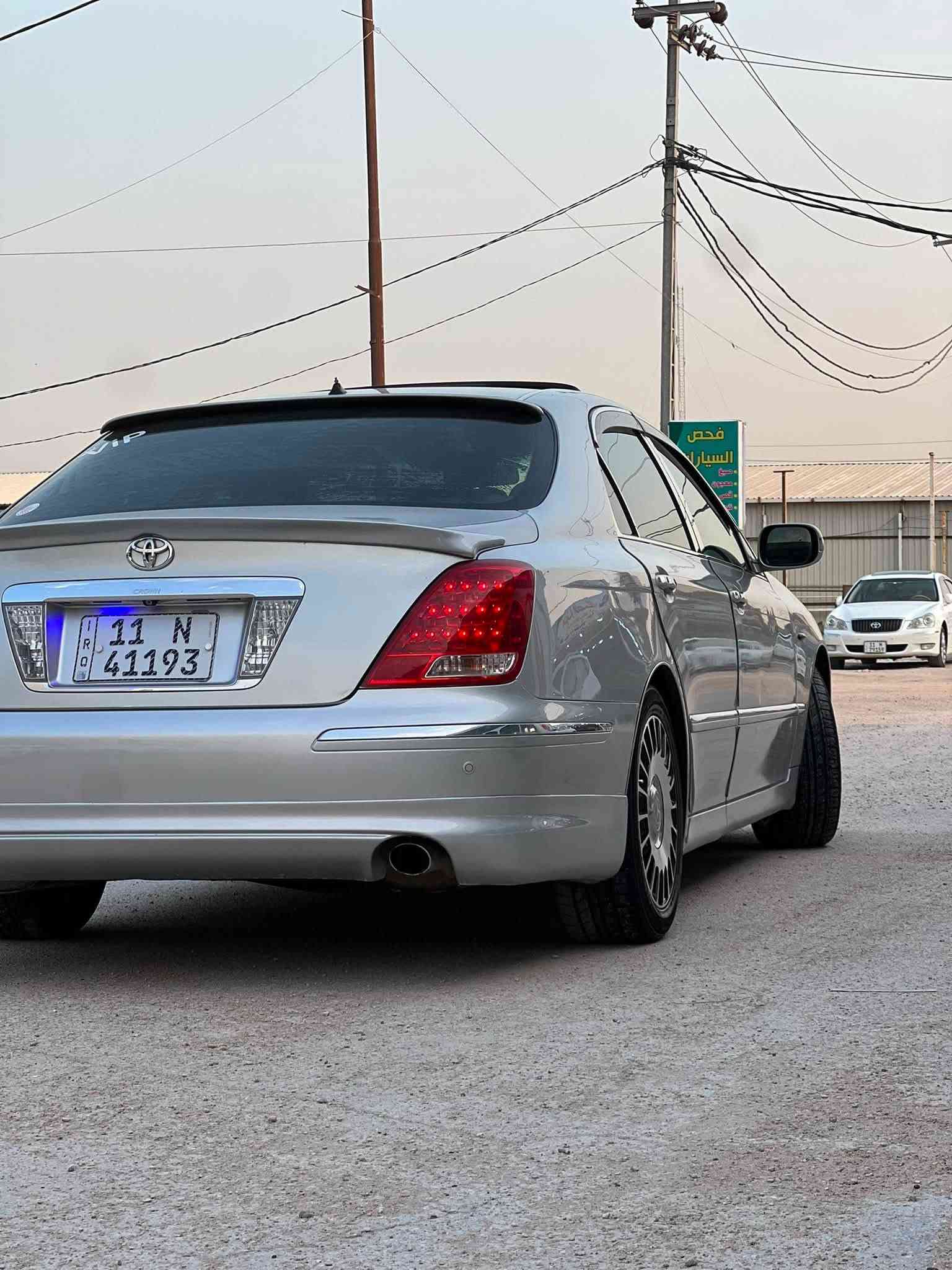ماجسته 2005.   (كفاله عامه)

رقم بغداد قرار 48 تحويل مباشر

فول 1/1

5 دكم.

فتحه

3 قطع تبريد.  3 قطع برده

داخل جلد بيجي

كشنات خزن ميموري

اشاير بالمري + ترحيب

مري شفط

جنطه شفط

تحويرة نجف فوگ وجوه 

بريك شاهينه

ويل مايباخ

سبايدرات خلفيه

السياره جاهزه للأخير گير ومكينه وحداديه وتبريد

                                     السعر.  165$
مكاني نجف كوفه

     للأستفسار.  ***********
