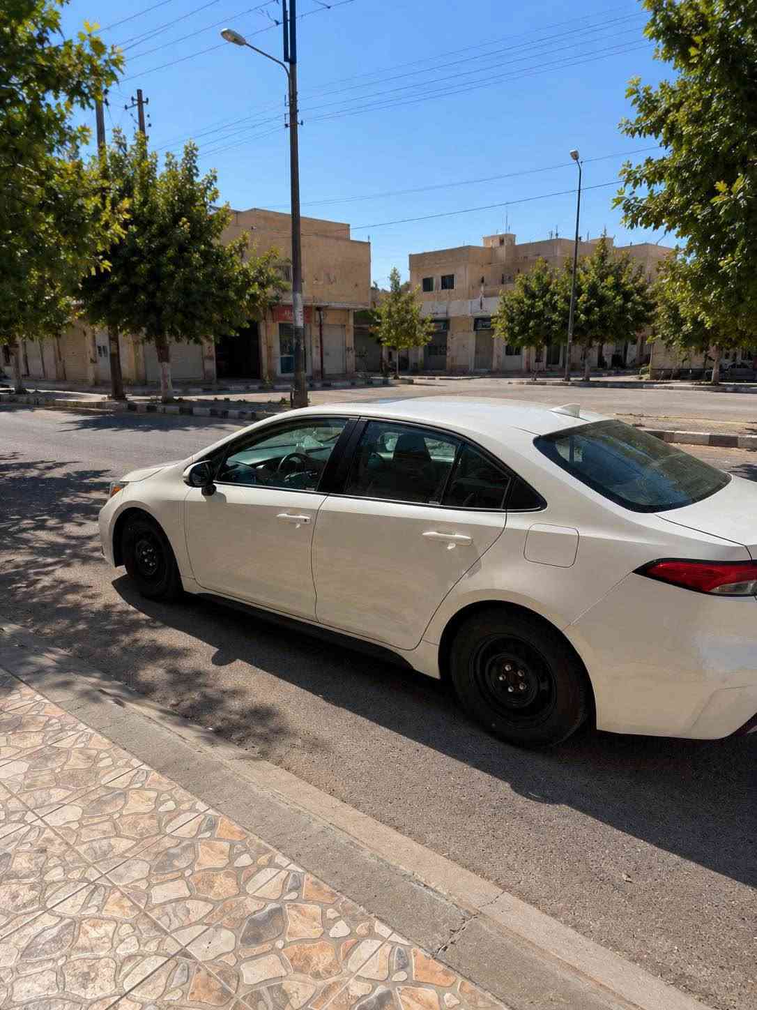 كورلا 2020 sxe  فول السيارة شفتات ستيرن محرك 2000 تدفئة با كشنات فتحة سقف بصمة اوتو هولد سايد بريك دكمة كير ومكينة مكفولة بيها صندوق صبغ مال حادث والبنيد صبغتة بسبب الحصو وعندي تصوير قبل الصبغ السيارة بدون ايرباك ماشية 153 الف كيلو السيارة مابيها نقوصات تخم تاي. جديد باتري جديد الحداية نص عمر السيارة معوقين تنفك السيارة ب 2027/1/15 يعني بعدلها شهرين ونص والمعوق اقاربي السيارة جديدة ك استخدام بانزين فقط محسن تبديل دهن فقط عند الحسام  
مكان السيارة بغداد / الغزالية 

ملاحظة السيارة ياباني اصل مو وارد صيني لو تركي 

***********
*********** 

السعر اتصل وبيك خير وادلل بغداد, العراق

نص مكتوب في الصور:
- 000-29018174 - 11/25/2020 - IAA
- 000-29018174 - 11/25/2020 - IAA BidFax.info