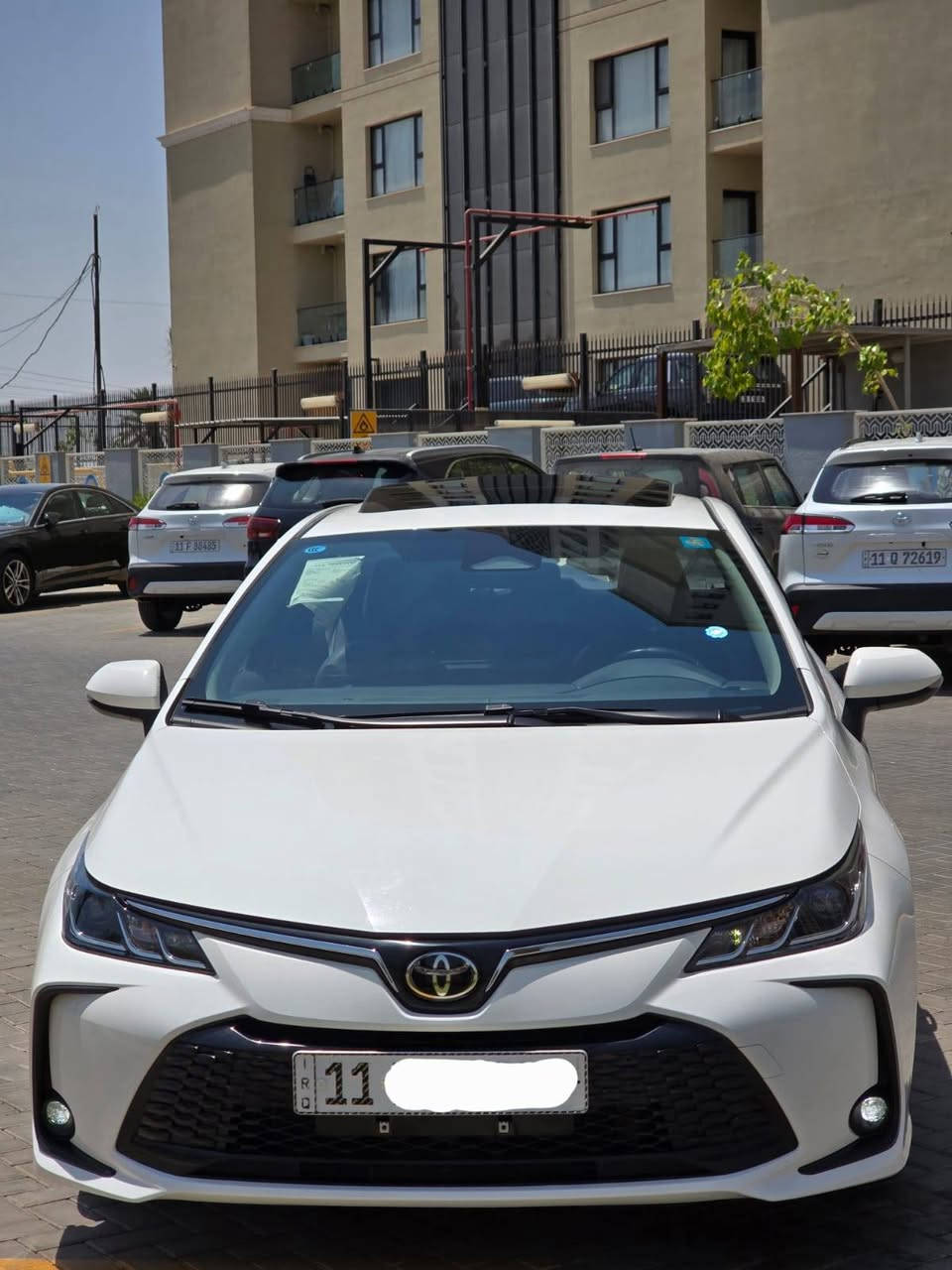 كورلا هايبرد 2025 مكفولة كفالة عامة
فول مواصفات فتحة جلد قطعتين تبريد بصمه عدد ٢ 
السيارة جديدة بمعنى الكلمة على وضع الشركة
ومغلف الارضية والصندوق جلد اصلي
مكاني بغداد العامرية او حي الجهاد
السعر 163 بيها مجال بسيط للشراي 
للإستفسار ***********
متوفر واتساب
