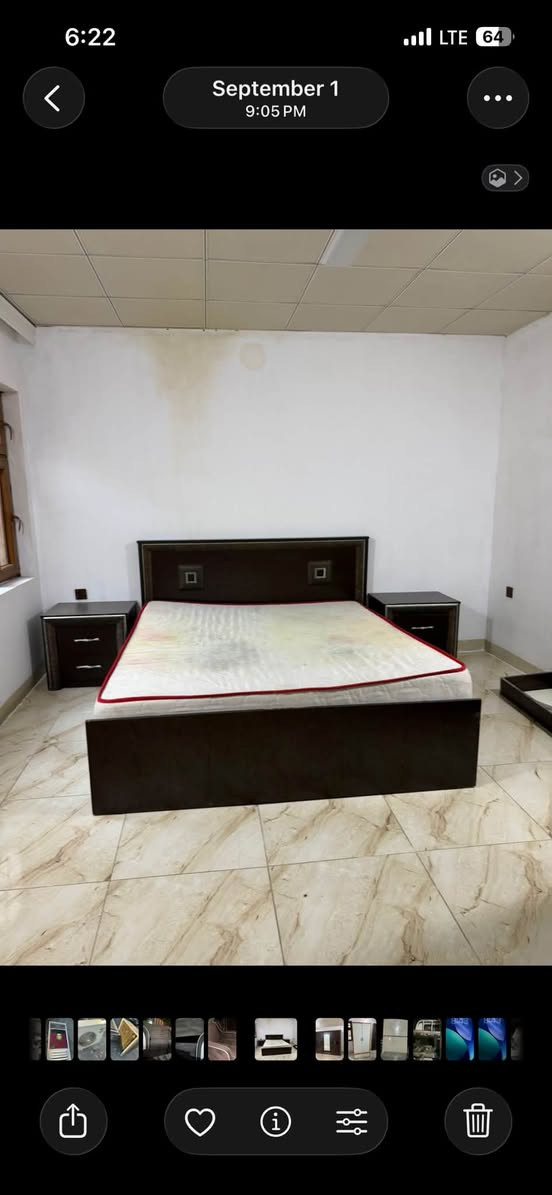نوستن ٦ پارجە  بە دۆشەکەوە بئ عەیبە ئەو کانتۆرە دوو تاکەشی لەگەلە***********

نص مكتوب في الصور:
- 6:22 LTE 64 September 1 9:05 PM
- 6:22
- LTE 64
- September 1
- 9:05 PM
