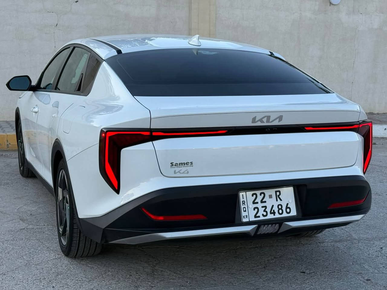 للبيع k4 ليبل واحد السياره جديده
المكان الشعب شارع الاسواق المركزية 

حادثة مثل ماواضح ب الصور عليها تخم تايرات ويل اسود

فول عدا الفتحه بصمه تحكمات رادار كلها فول 

الاتصال على *********** مكلف ب النشر

مامتواجد خاص
