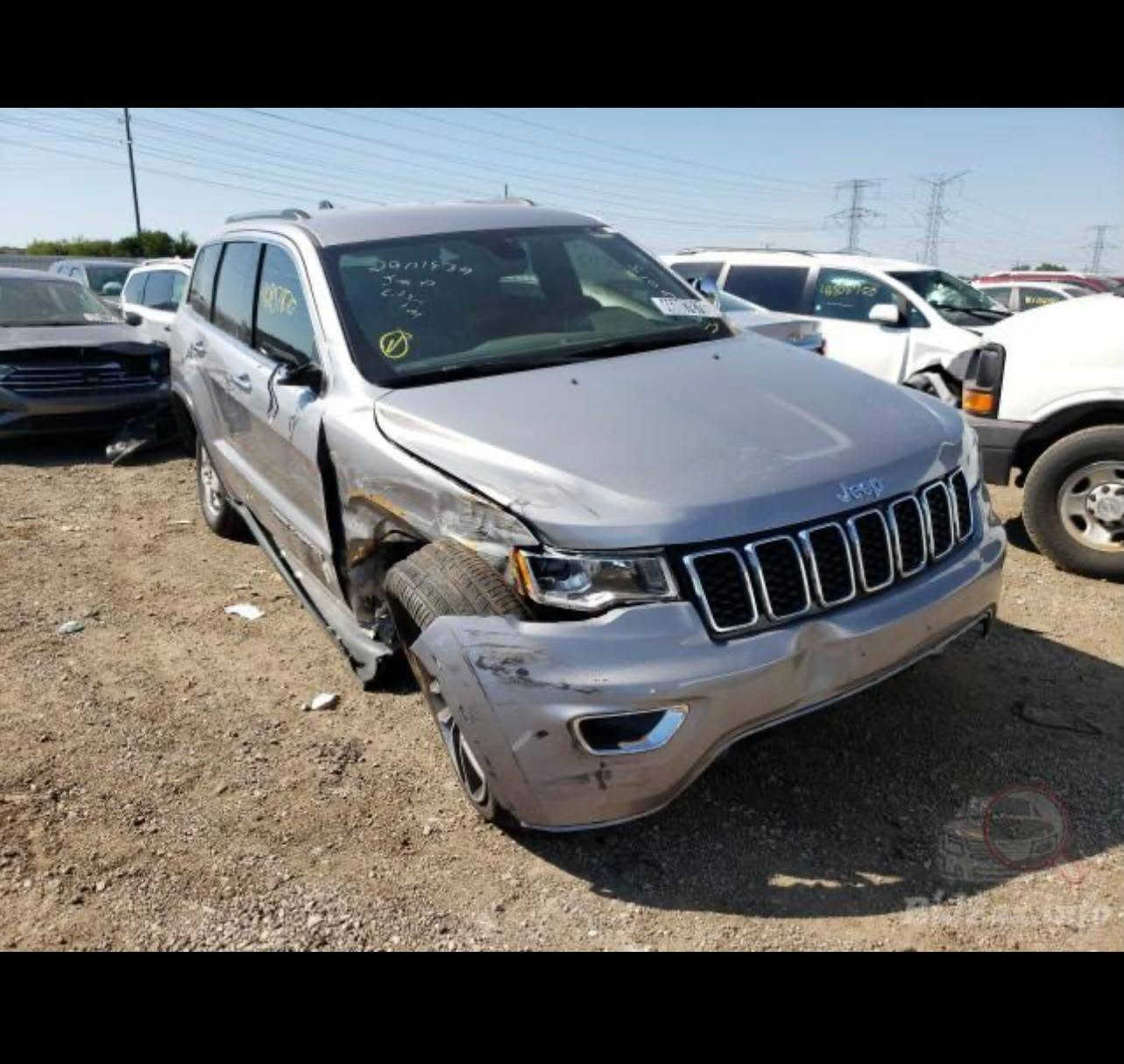 السلام عليكم

JEEP GRAND CHEROKEE LIMITED2019
اللون سلفر مواصفات / مكينة 6 سلندر 3,6 🔹 كير أوتوماتيك 8 نمر
🔹 دفع 4×4
🔹 مواصفات Limited
🔹 داخلية جلد
🔹 كراسي كهرباء 
🔹 تسخين كراسي أمامي
🔹 ستيرن جلد وتسخين
🔹 شاشة 8.4 إنج
🔹 Apple CarPlay وAndroid Auto
🔹مانع تصادم خلفي 
🔹 كاميرا خلفية
🔹 حساسات خلفية
🔹مري قلاب 
🔹 تشغيل بصمة ودخول ذكي
🔹 تشغيل عن بُعد
🔹 باب خلفي كهربائي
🔹 تكييف أوتوماتيك دبل
🔹ماوس تحكم
🔹كراسي ميموري 
🔹 مثبت سرعة
🔹 تحكم ستيرن خلفي امامي 
🔹 مرايات وجامات كهرباء
🔹 إنارة LED
🔹 جنوط رياضية
🔹 حساسات ضغط التايرات
🔹 أنظمة ABS وثبات ودفع إلكتروني
🔹 نظام مراقبة النقطة العمياء حسب التجهيز
🔹 5 راكب وباقي المواصفات المعروفة
حادثها جاملغ ايمن من امريكا ومصلح ومصبوغ نفسه وصفحه كاملة مصبوغة من  امريكا /   في العراق طخه دراجه بين باب السائق والخلفه وتم تصليح وصبغ البابتين وموجود فيها سونار كامل للسيارة 
سياره بدون ايرباك بدون دواخل 
جاهزه السعر :-  157 وان شاء الله فيها مجال 
للاتصال ***********
***********

نص مكتوب في الصور:
- BidFax.info