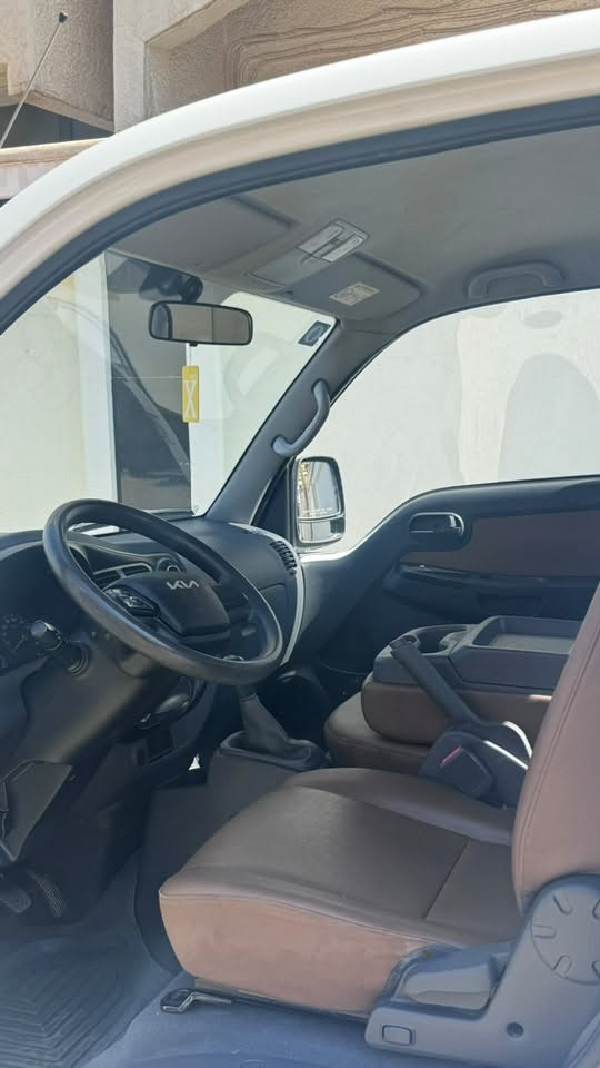 السلام عليكم
كيا حمل 2024
محرك 4000 فحل
رقم بغداد
ماشيه 41 الف
مكفولة كفالة عامة
وارد خليجي 
مكانها الانبار 
مطلوب 199 ورقة 
*********** ماكو واتساب فقط اتصال
