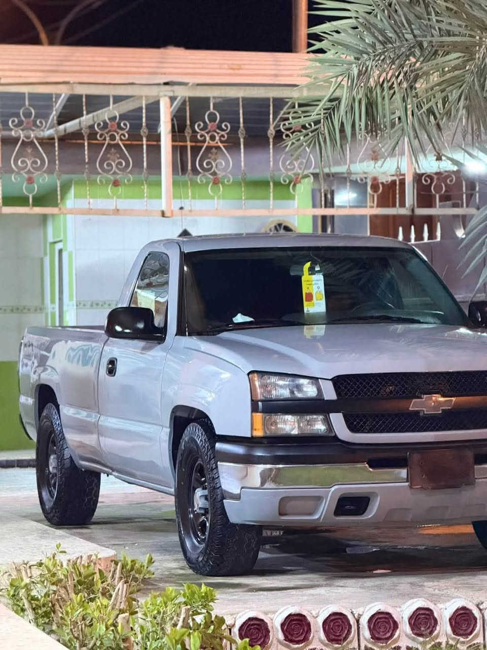 سلفرادو للبيع او مراوس 
موديل ٢٠٠٤ 
لون سمنتي 
معمره جديد شغل درجه أولى صدر حداديه تبريد تخم تاير 
سياره ماتنقص برغي منظومه غاز سياره حيل حلوه مرقم كامل رقم بغداد 
السعر ٨٥$ ورقه 
***********
