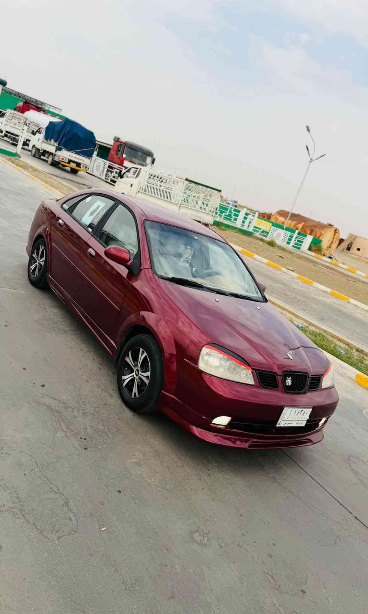 اوبترا ٢٠٠٤ • مكينة شرط • كاميرا
