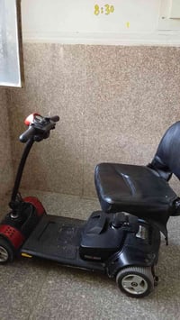 سكويتر • كامل • للبيع