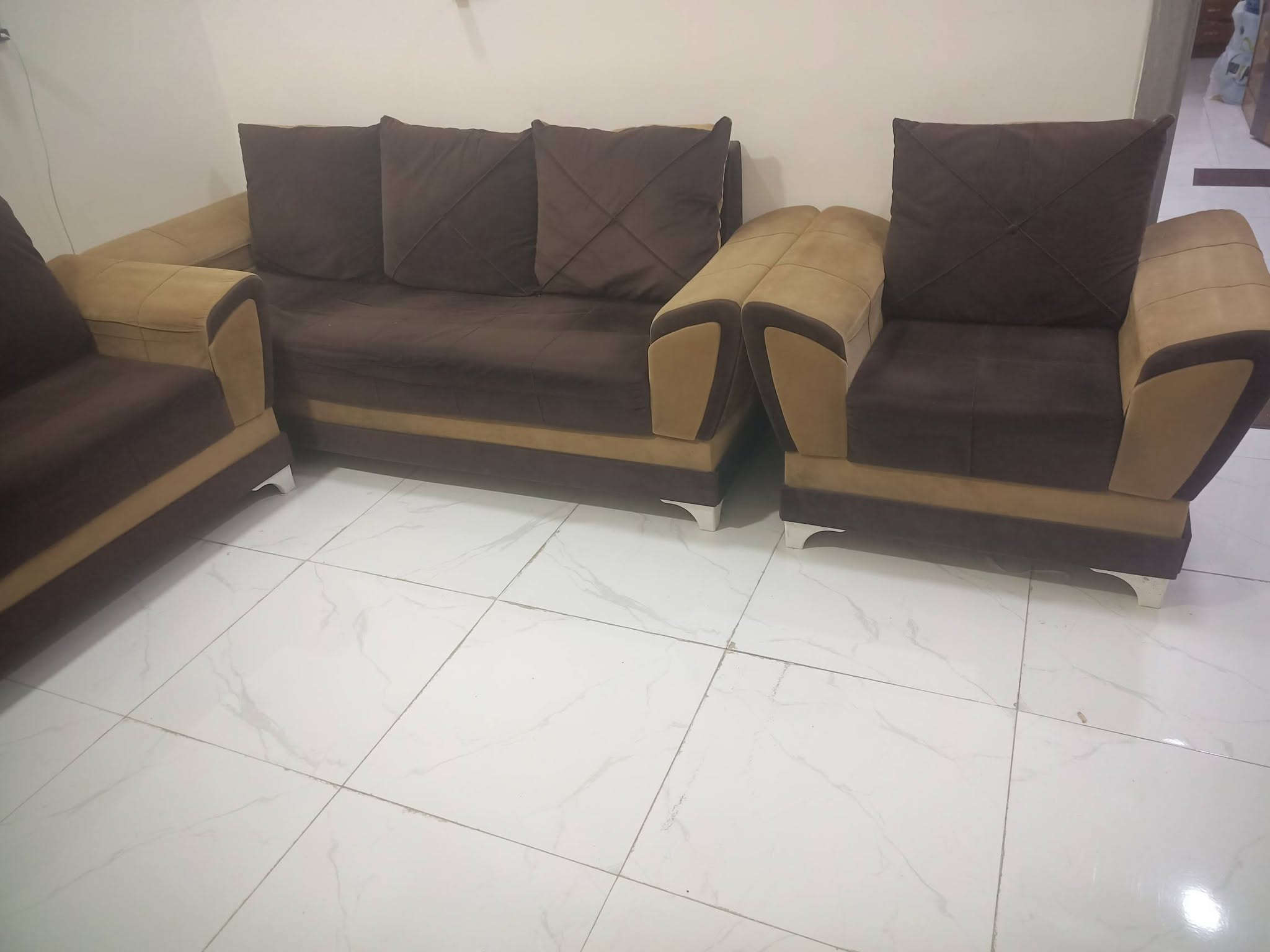 تخم صوفا • اليرموك