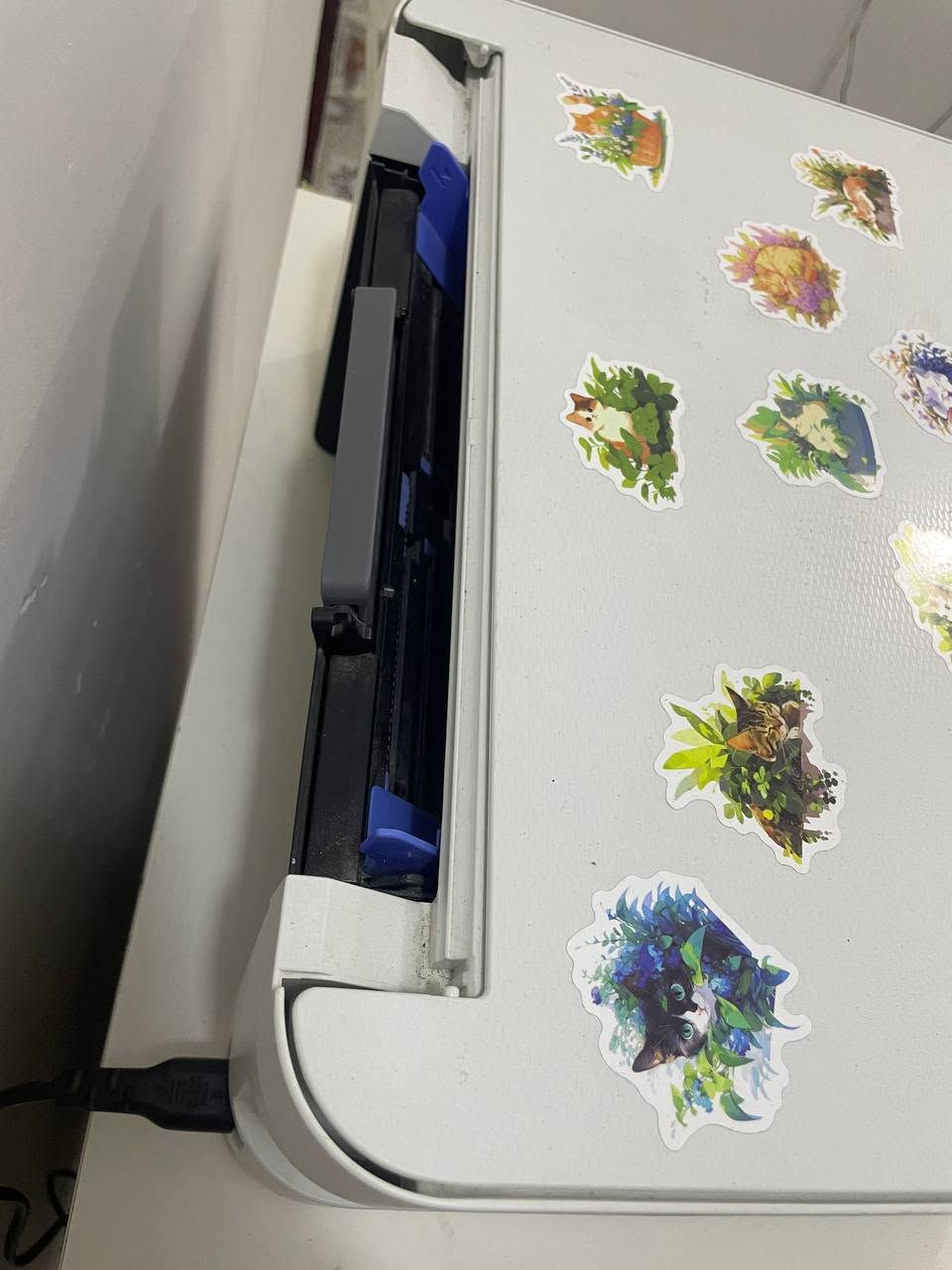 السلام عليكم
طابعه للبيع EPSONL3256
طابعه نضيفه الله شاهد مداخله تصليح ابد او استخدام سنه وحده او ما مبدل احبار ابد هوه نفسه الي بل كارتون مستخدمه يعني مستخدمه قليل طباعه راقيه السعر150 مكاني داموك /***********
