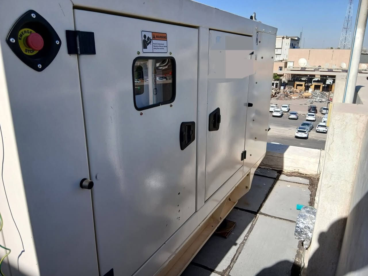 بيركنز افجي ولصن 3 بستم كاتم راس توليد لوري سومير 30KV 
التشغيل 1666 ساعه فقط  مع تانكي 1000 لتر حديد العنوان بغداد الكرخ
***********
