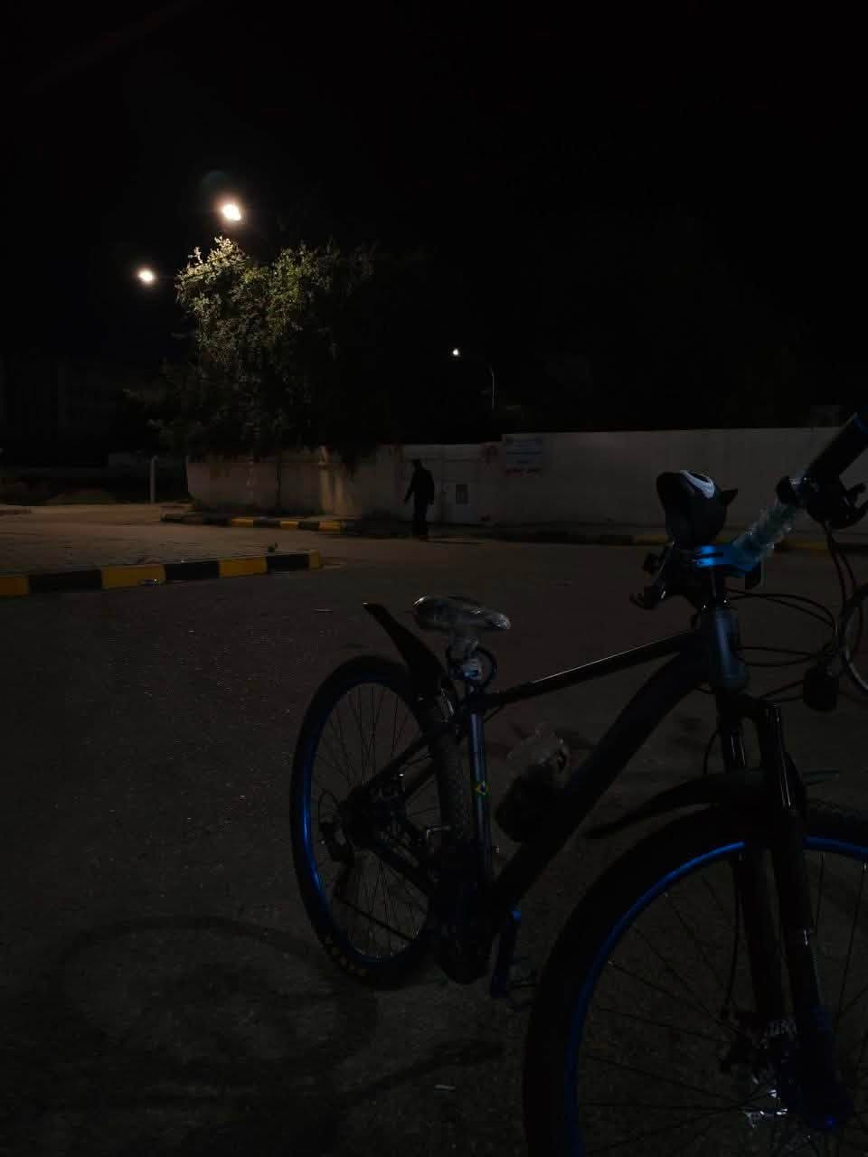 🚲 بايسكل AZEL للبيع نظافة 💯
💰 السعر: 175 ألف فقط وبي مجال 

• شركة AZEL

• بايسكل جبلي MTB

• دبلات شغّالة 🚨

• ديسك بريك أمامي وخلفي

• تعشيقات متعددة

• شوكة أمامية

• إطارات جبليّة

• كرسي قابل للتعديل

• نظيف وحالته زينة + بم هوه مجاني 🚨

📩 للجادين مراسلة واتساب او الاتصال 

***********
