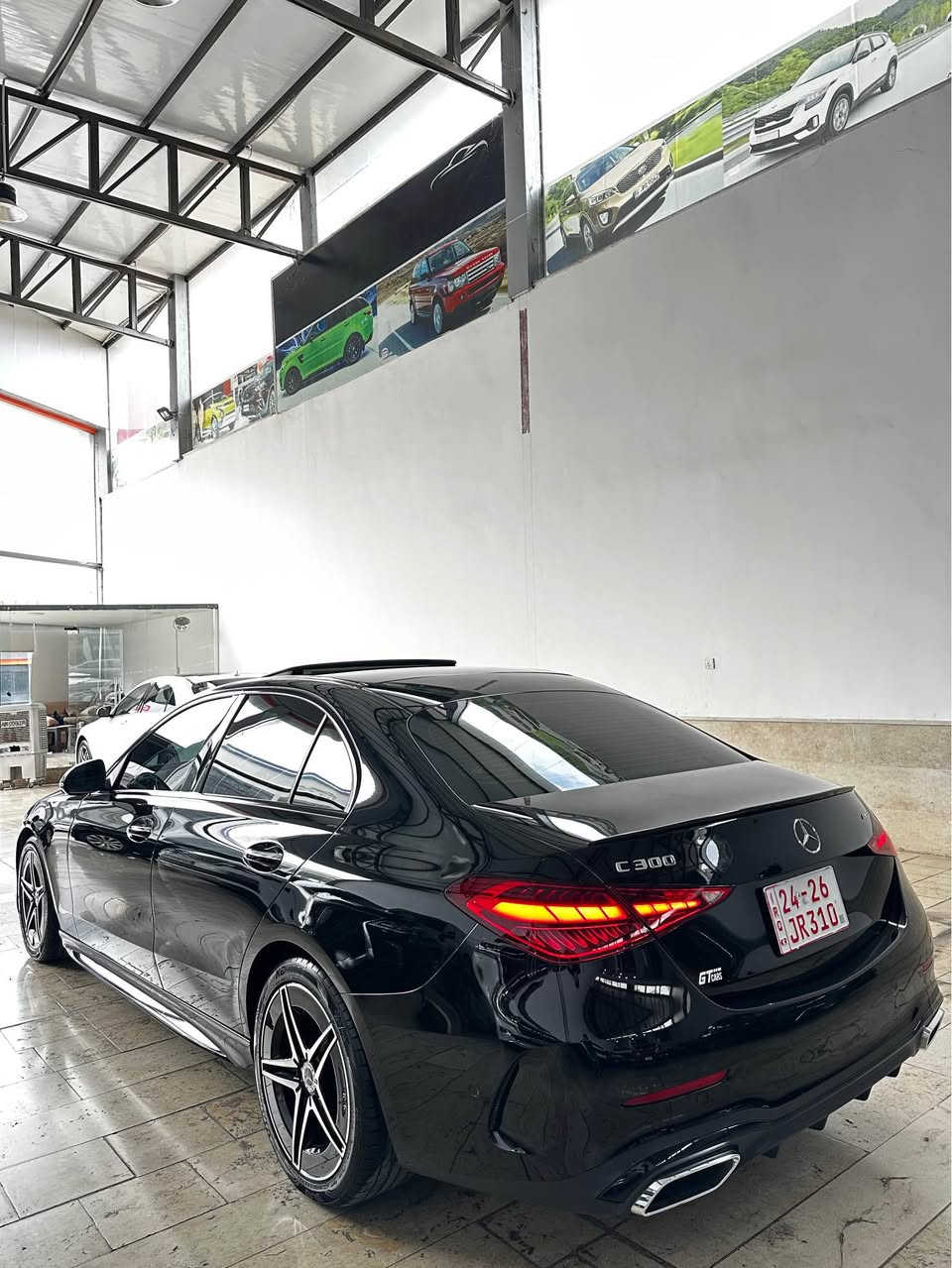 C300 AMG • ٢٠٢٤ • بدون رقم