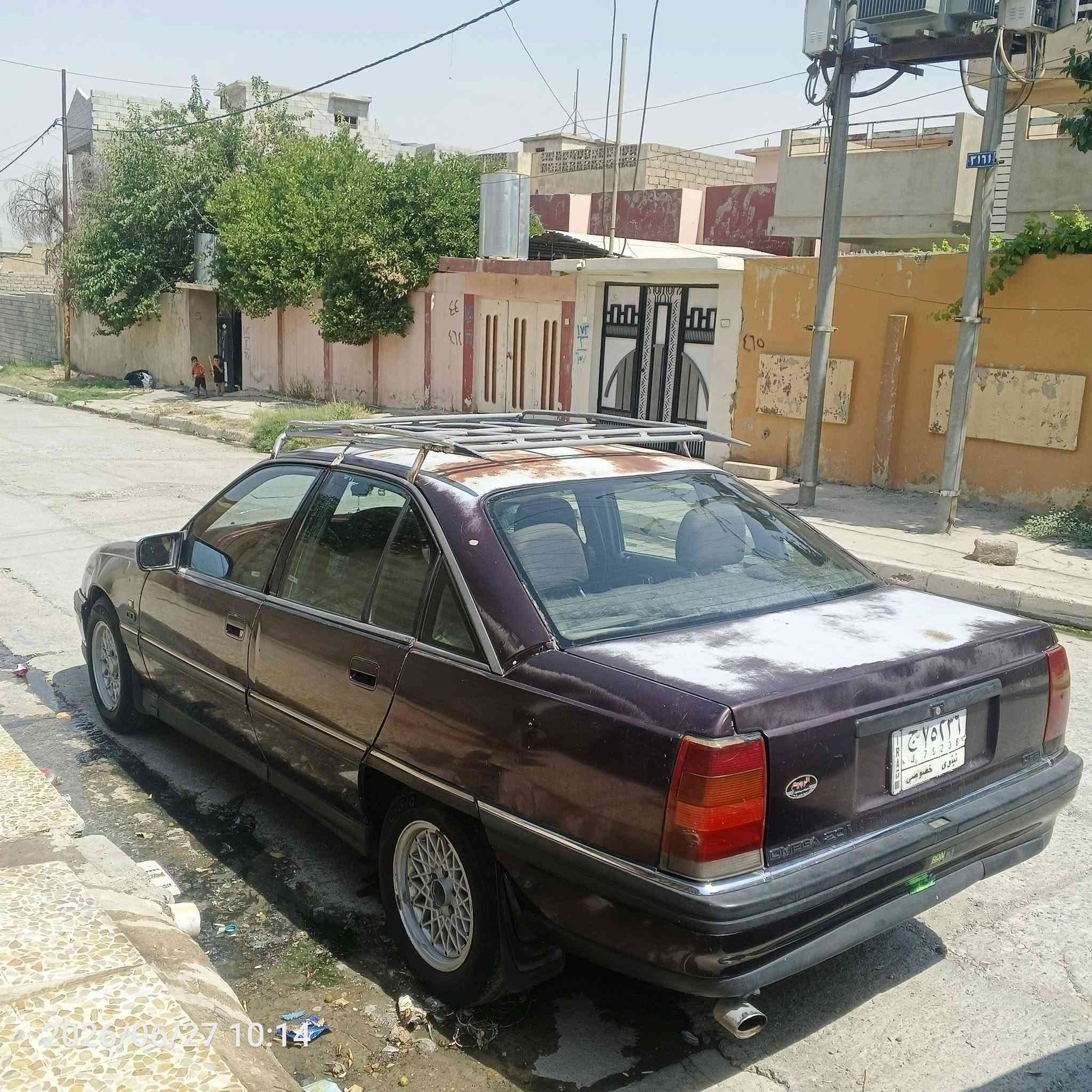 السلام عليكم اوميجا حجم 20 جير توماتيك بدون ضرر بدون صبغ رقم نينوى شرطه تحويل طقم تاير سياره ***********
