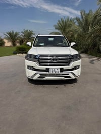 لاندكروز بريم • ٢٠١٧ • كفاله جديده
