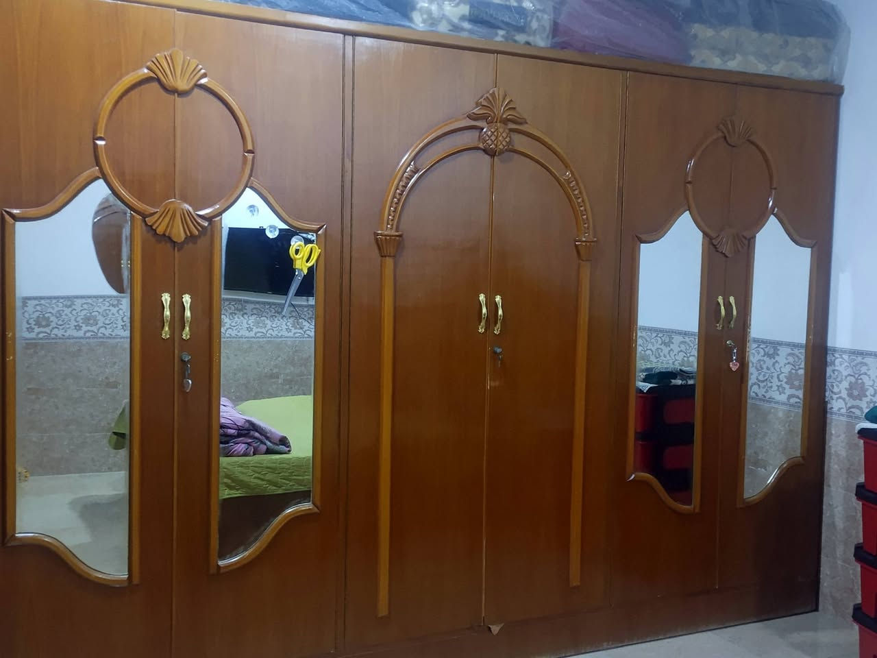 غرف نوم للبيع السعر 400 #. # ***********
