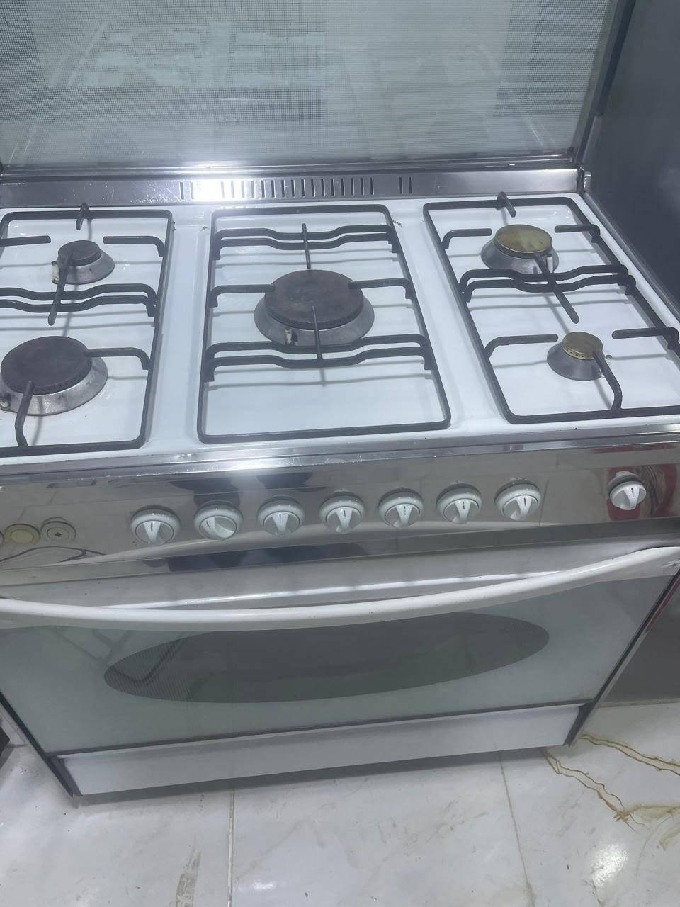 طباخ مصري خمسه عين نضام بوري نوعيه  يوني فستل درجه اولا استعمال  كلش قليل الفرن مامشتغل بشرط الشغل وضمان  
السعر 155الف وبي مجال بسيط 
المكان سليمانيه رابه رين قرب سوبر ماركت تاج
التوصيل مجاني داخل سليمانيه
***********/***********
الرقمين واتساب
 طباخ اربعه عين كلش نضيف كله شغال الفرن شغال
بشرط الفحص والضمان
السعر 75 الف وبي مجال بسيط
