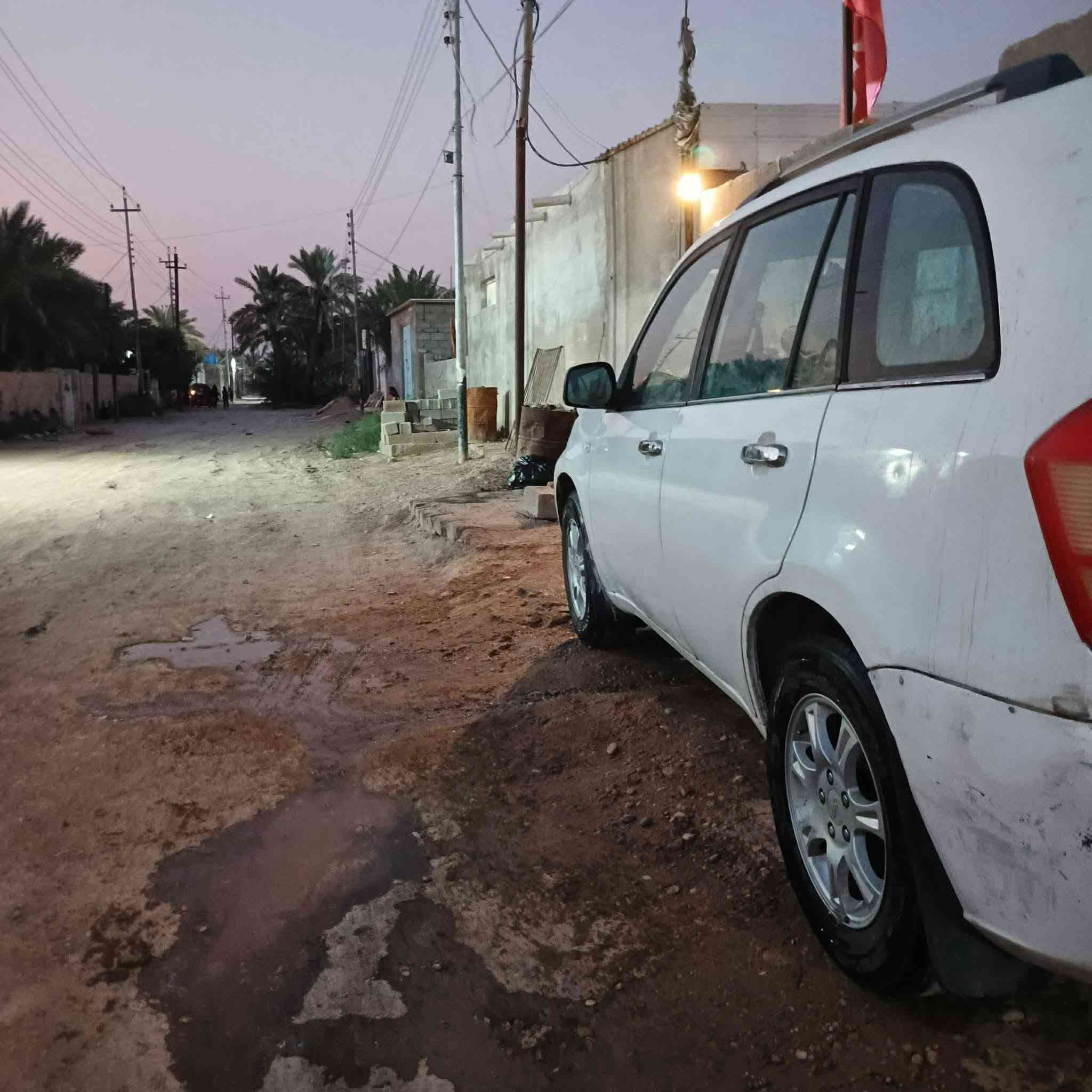 سلام عليكم
تيكو موديل ٢٠١٣ للبيع

كير ومكينه خير من الله 

حداديه 100٪؜ نضافته تخم تاير  مع سبير 

رقم إنكليزي سنويه قادسيه 

فتحه بالقماره 

شاشه لمس 

السعر 38 ورقه وبيه مجال قليله

المكان واسط الصويره 

للاتصال ***********

