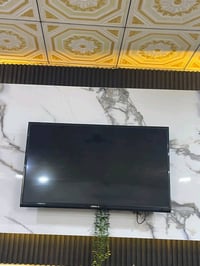 بلازمه للبيع نوع دنكه الطول 25 والعرض 42  السعر 250 وبيها مجال التوصل ...