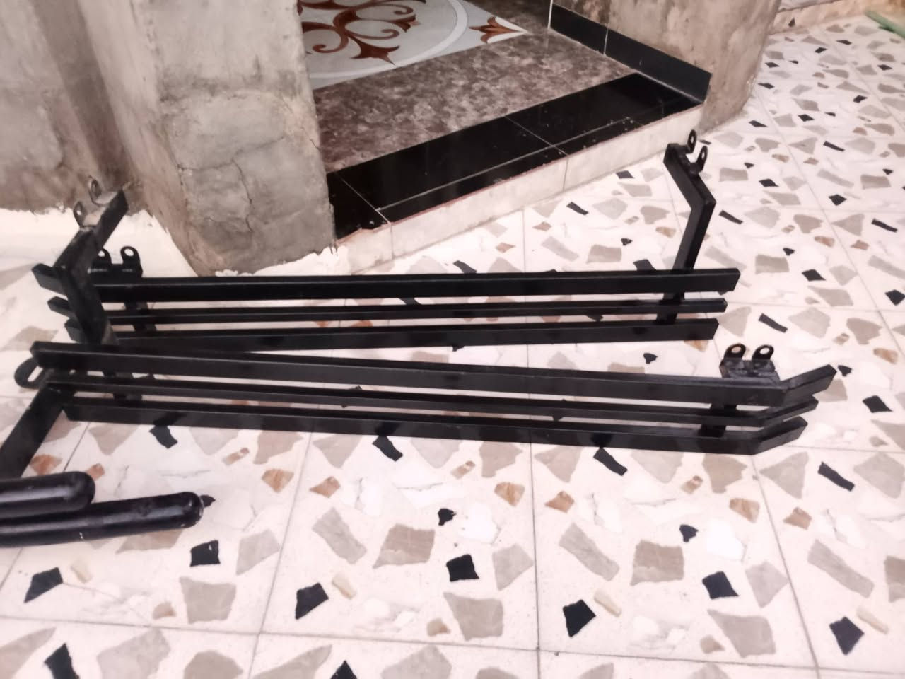 سلام عليكم يوجد للبيع درع و سبايدرات صفاحيات مال كيا فحل الاستفسار اتصال على الرقم ادناه  ***********
