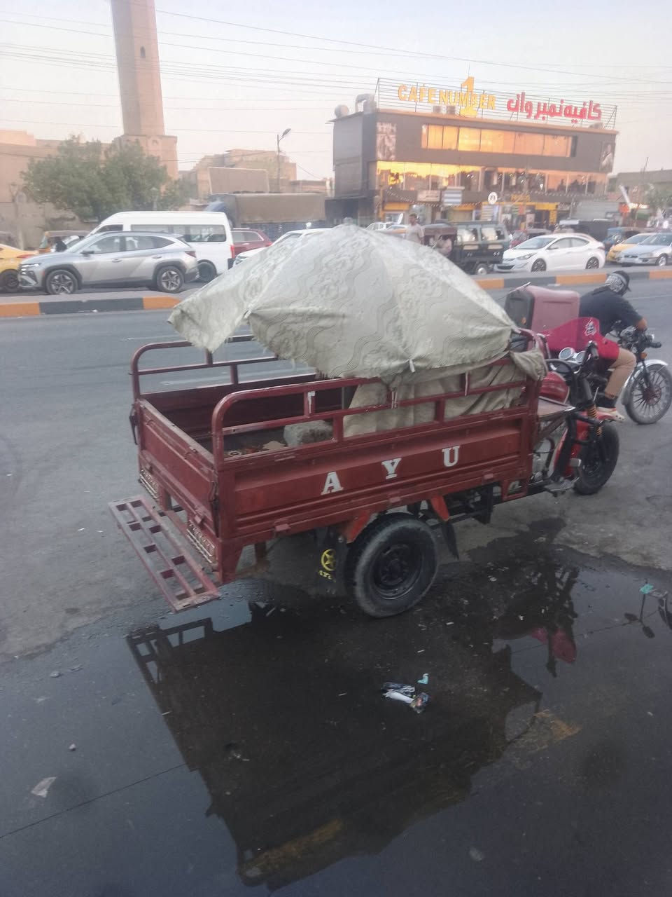 السلام عليكم 
ستوته دايوان للبيع ستوته خير من الله نضيفه أو مكينه مال جمره موديل 2024 نكره سلف بيه بس 4اوراق

  مكاني بغداد الحسينيه الراشديه سعره مليون بيه مجال قليل ***********
