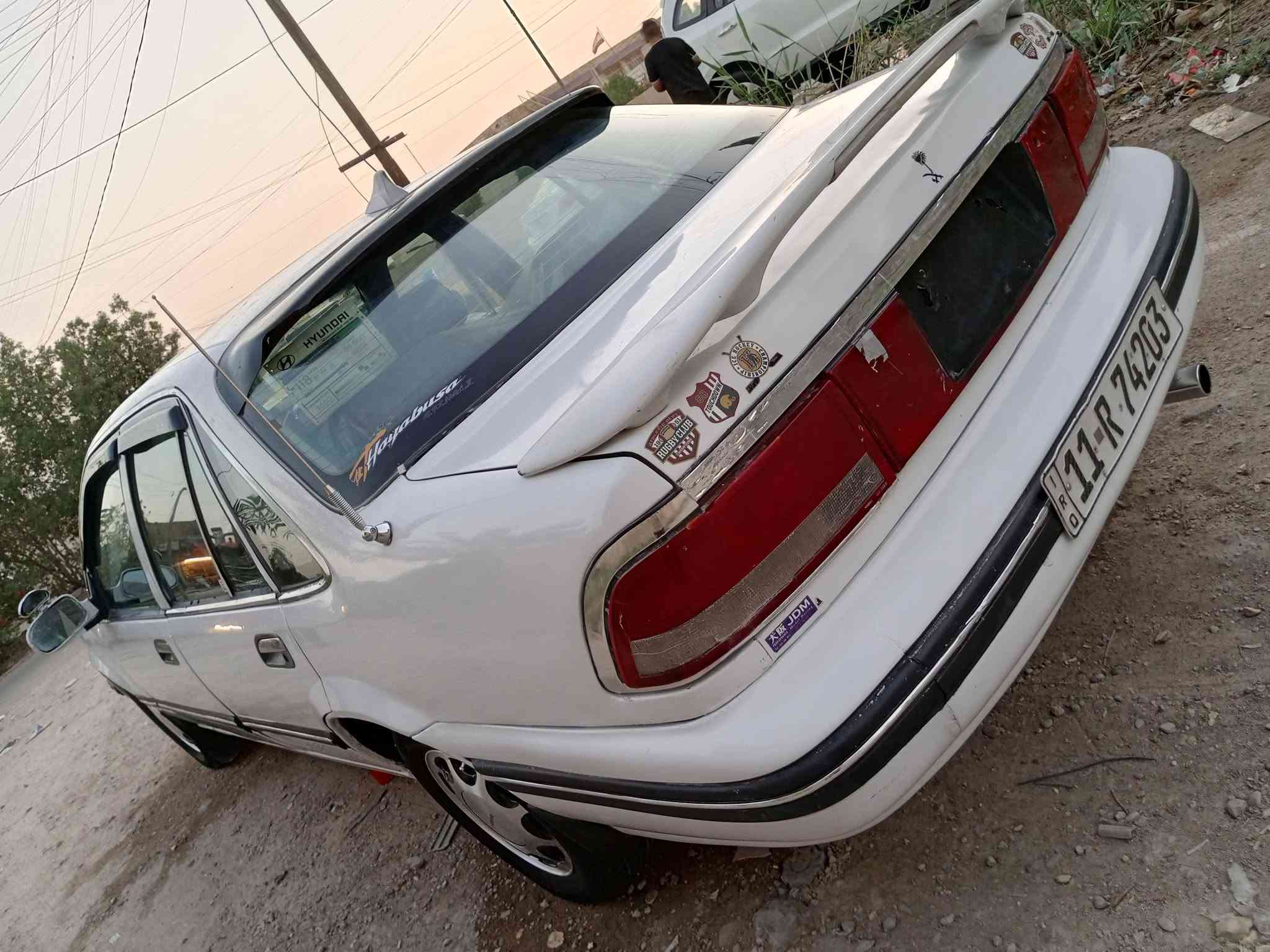 السلام وعليكم
دايو برنس موديل1994
الون ابيض ..... 
رقم بغداد بسمي الدولي . مشروع
سنويه لل ٢٩وطني  ... تحويل ثاني يوم
تبريد شغال كنبريسر بي صوت 
كير وتماتيك...  
محرك مفتوح .....
كير ومحرك حاويه جدد مكفولات
ماشالله بيه نعومه فول  
ويل كب مجلي لونين 
تخم تاير....... باتري جديد
كهربائيات كله شغاله .... 
مشط ستيرن باور سلف داينمو راديتر كله جديد 
شرط لاضربه ولا طخه ولا كص ولا خياس فقط صبغ  بالفرن تعمير درجة اولى
صدر خلفي أمامي جديد 
غرفتها جديده ...دواخلها جدد بطاين جدد كشنات جدد دشبول جديد كاعيده جلد ارضيه جديده
اسف عل اطاله الشراي يتصل
الهاتف ***********
مكان سيارة بغداد
السعر 38
اتصل ع الرقم فقط
