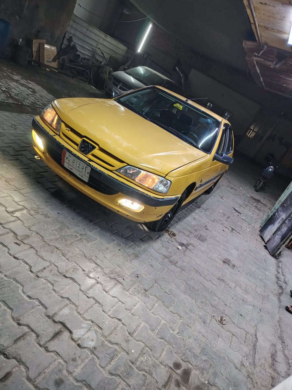 بيجو بارص موديل ١٥ مكان بغداد الحريه السعر ٤٥ بيه مجال ***********
