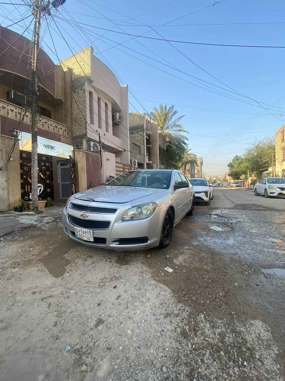 سلام عليكم
بيع فقط ماليبو 2010 
مكينة v6 مرغوب 
صبغ 3 قطع 
سعر 55 بيها مجال بسيط 
عنوان بغداد حي اور 
***********
