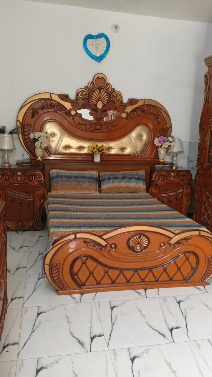 غرفه للبيع
السعر مليون ونص وبيه مجال ل شراي 
*********** مكلف بل نشر
المكان ناصريه
