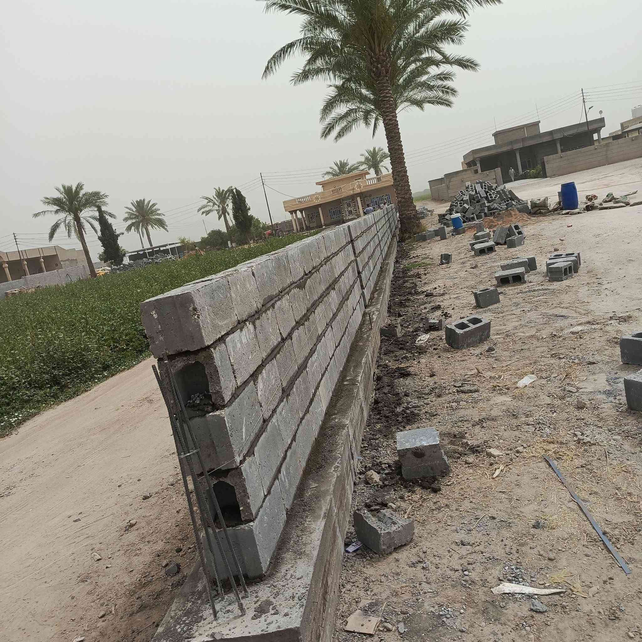 سلام عليكم خلفه بناء بلوك طابوك فرمستون قطعي يومي نشتغل جميع المناطق بغداد الكرخ
*********** انتصال بي واتساب
