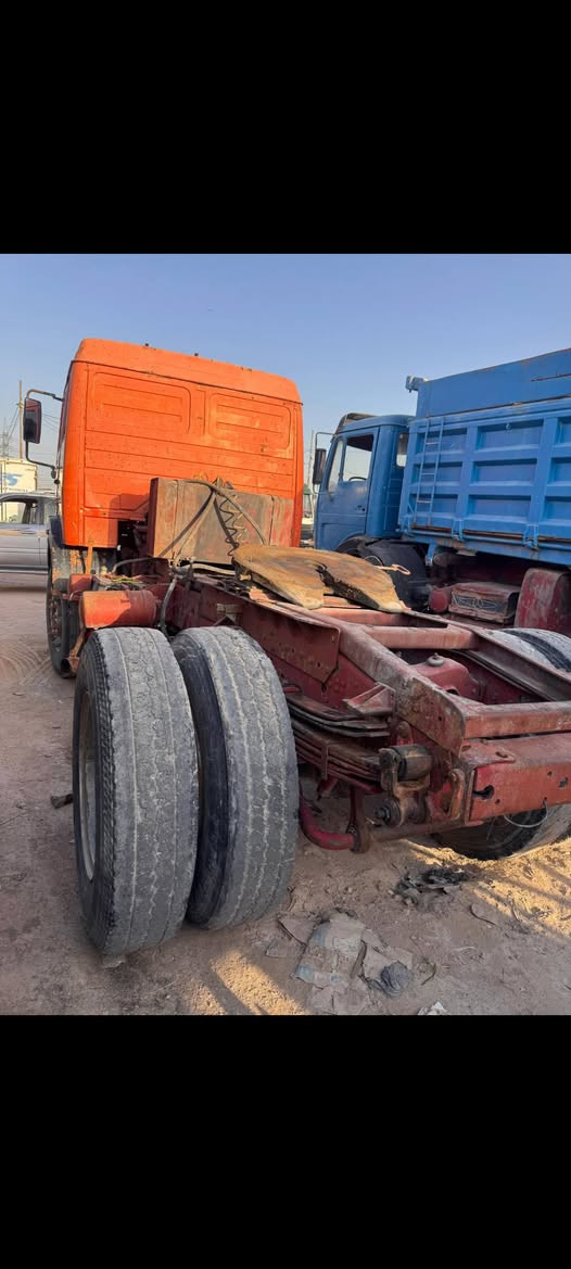 السلام عليكم ، للبيع البي موديل 86كير ومحرك وشاصي مكفولات راعيها ما اندله السعر ٧٠ وبيها مجال للاستفسار الاتصال عالرقم ***********
