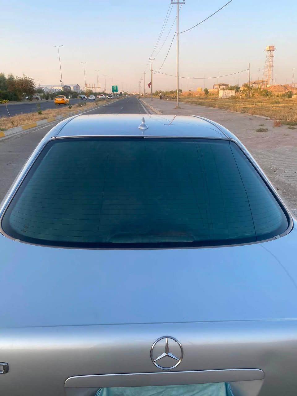 سلام عليكم مارسدس ام عيون موديل2000 مكينهV تبريد شغال حداديه جديده تخم تاير سياره ب اسمي تحويل ثاني يوم صبغ عام جماليه بدون حادث   عنوان كركوك.       ***********
