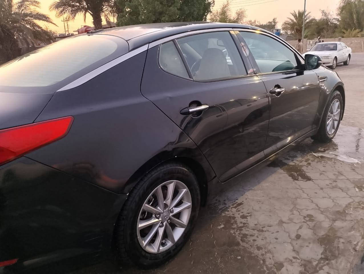 كيا اوبتيما موديل 2013 وارد امريكي
بيها تبديل  بنيد فقط والباقي الكفاله
محرك 2400 
محرك وكير كفاله 
سياره جاهزه الاخير
المكان البصره  الزبير 
سعر 80 وبيها مجال
***********
