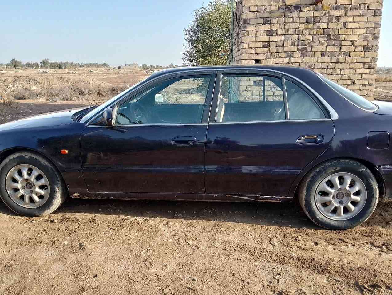 اسلام عليكم للبيع سوناتا تو 95 سياره جديده مثل ما بصوره مكينه 2000 جديده لا تنقيص ولا تبخير فقط تحتاج كهربائيات سعر 35وبيه مجال رقم صاحب السياره ***********@
