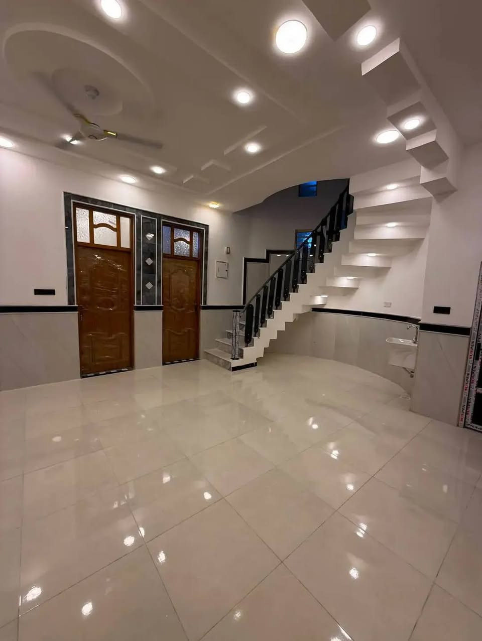 مقاولات • خدمات بناء • واتساب