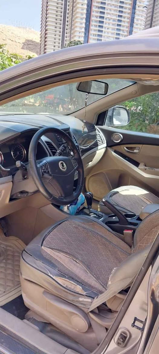 موديل ٢٠١٤ بيها ٣ قطع صبغ دبل اكسن بانوراما جهاز انزلاق كير عادي واوتماتيك محرك وكير بشرط ماشية ١٦٠ 
*********** دهوك, العراق
