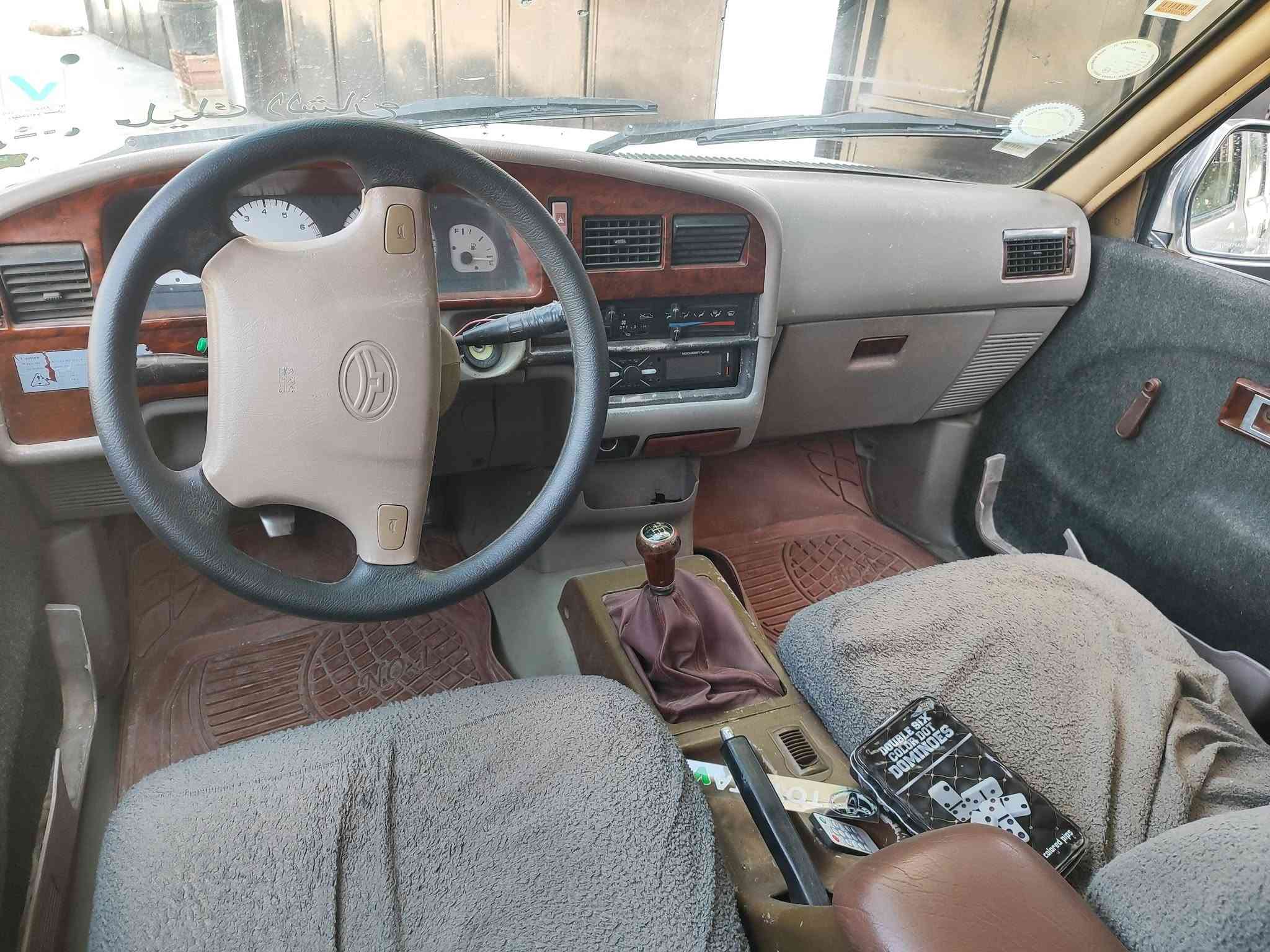 دێر بۆفرۆشتن 2006 ڕقم کرکوک سەنەوی کارتونی  بەس بەشەرتی ئەوەلیات ئەیفرۆشم بۆتەحویل نازانم بەخوا ناوزەرد تابڵێی جوانە ناوی کابریتەر سەیارەکە هیچی پێوەنیە خایسی نیە بەشەرت تەنها شوێن لەزگەکەی خۆم پەمپم کردوتەوە چوارتایەی لۆک لۆکی لەسەرە سپێر لەگەڵە هەموگیانی ئیشدەکات تابڵێی جوانە ماشڵا سعری کۆتای 28گڵایە لەتەکیە دانیشم ***********
