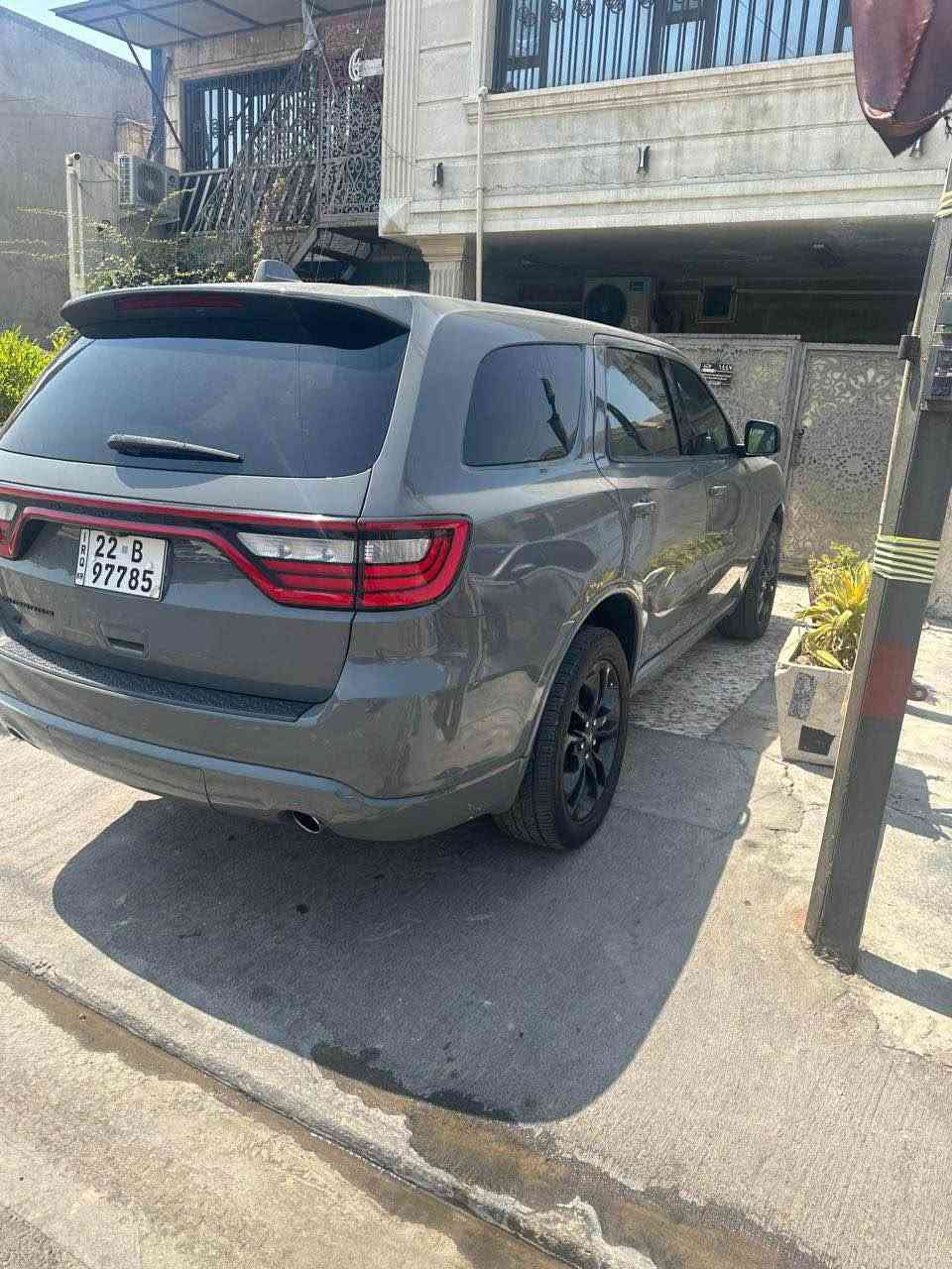 السلام عليكم
دورانكو موديل 22 بلاك sxt
 محرك ٦ سلندر حادثها موضح بالصور حادث سطحي 3 قطع بسيط بدون ايرباك 🛑
تبدل بيها باب ورة السايق نفس اللون فقط
وانصبغ باب السايق والجاملغ الامامي
مواصفاتها معروفة 
رادار جانبي وخلفي
شاشة 
تشغيل عن بعد 
كرسي كهرباء
كامرة حساسات
وباقي المواصفات العادية بالامريكي
ماشية 59 الف ميل السيارة ب اسمي وجاهزة من كلشي السعر المطلوب 263 ورقة وبيها مجال بسيط جداً
بيع فقط بدون مراوس 
للاستفسار *********** بغداد, العراق
