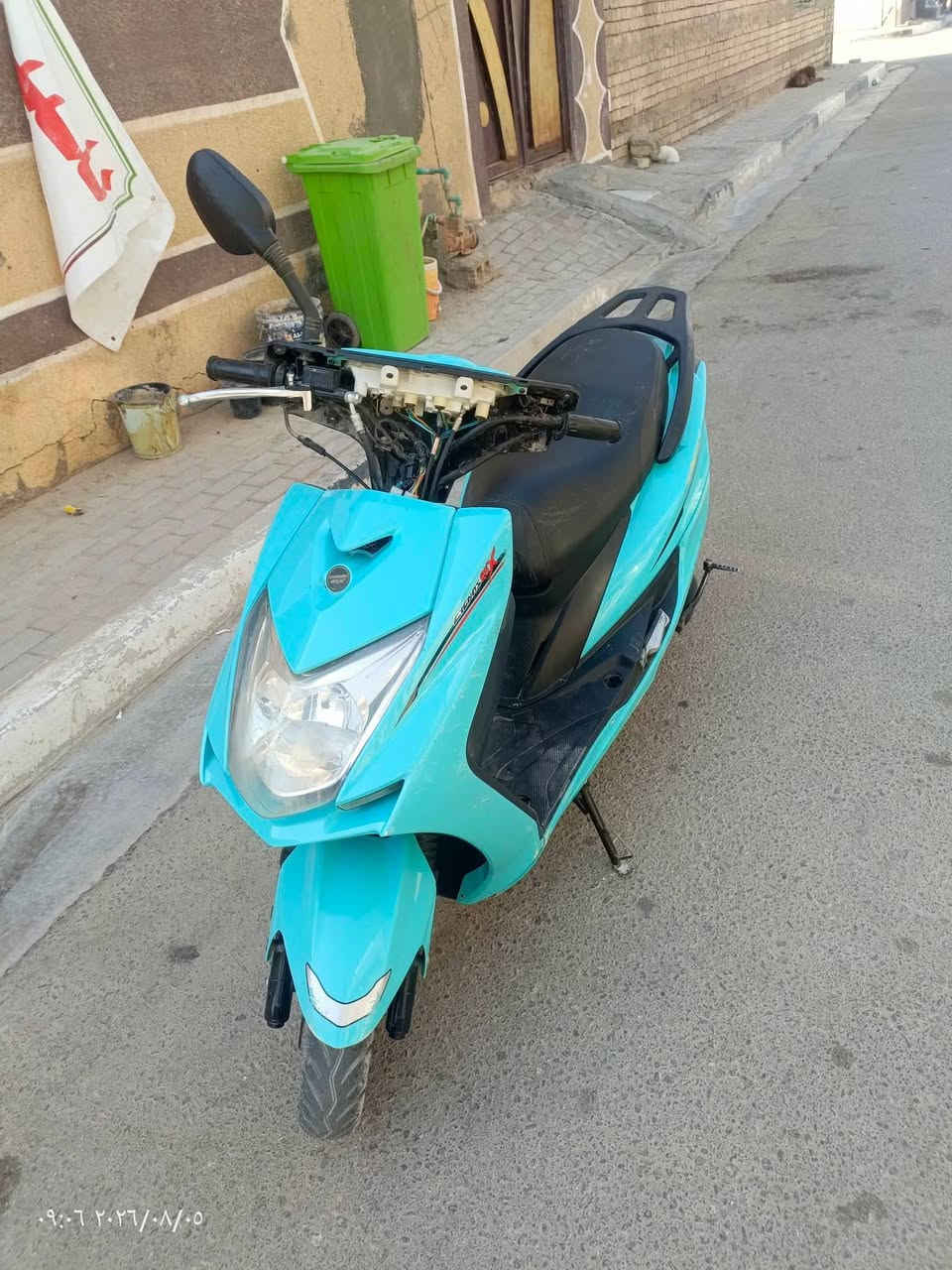 دراجه سكنس  درجه شلعه ومعدل حلو بس يرادلها ترتيب شويه 
العنوان باب طويريج السعر 325 بيها مجال 
رقم الهاتف ***********
