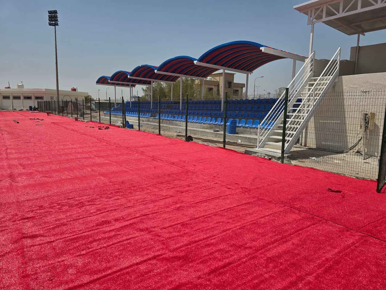 🏟️ شركة قبس الضياء للملاعب والعشب الصناعي

⚽ لأن مشروعك يستحق أن يبدأ بالشركة المناسبة…

هل تخطط لإنشاء ملعب كرة قدم أو ملعب رياضي يحقق لك عائداً استثمارياً حقيقياً؟

مع شركة قبس الضياء نحول فكرتك إلى مشروع متكامل، بدايةً من التصميم وحتى التسليم، وفق أعلى المعايير الهندسية وباستخدام أفضل الخامات العالمية.

لماذا يختارنا عملاؤنا؟

✅ أكثر من 15 عاماً من الخبرة في تنفيذ الملاعب الرياضية.
✅ عشب صناعي بألياف هولندية عالية الجودة.
✅ ضمان حقيقي لمدة 5 سنوات.
✅ تنفيذ احترافي بأحدث المعدات.
✅ مشاريع ناجحة في مختلف محافظات العراق.
✅ الالتزام بالجودة، الدقة، ومواعيد التسليم.

🏟️ لا ننشئ ملاعب فقط… بل نبني مشاريع تدوم لسنوات.

🎁 لفترة محدودة
راسلنا الآن لتحصل على:

✔️ استشارة مجانية.
✔️ عرض سعر مجاني.
✔️ ترشيح أفضل نوع عشب يناسب ميزانيتك.
✔️ خطة تنفيذ تناسب مساحة مشروعك.

📍 فروعنا:
📌 بغداد – الكرادة – شارع 62
📌 واسط – الكوت
📌 البصرة – شارع الوفود

📞 اتصل أو راسلنا عبر واتساب:

***********

***********

***********

📩 أرسل كلمة (ملعب) في الرسائل الآن، وسنرسل لك الأسعار، المواصفات، وأعمالنا المنفذة مجاناً.

قبس الضياء… حيث تبدأ الملاعب الاحترافية. ⚽🇮🇶
