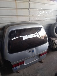 قطع غيار كيا عام يتوفر هوزن. صدر. محرك. كير.  دعاميات. ابواب. كافه قطع...